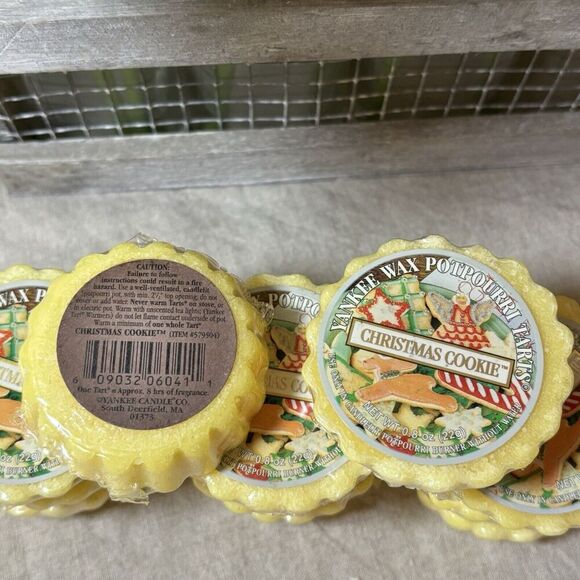 11-Piece Bundle Yankee Candle Christmas Cookie Tarts Wax Potpourri .8 oz each. - Picture 2 of 3